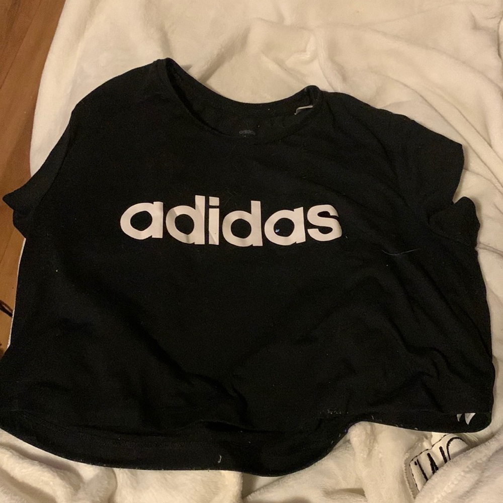 Medium Black Adidas Crop Too